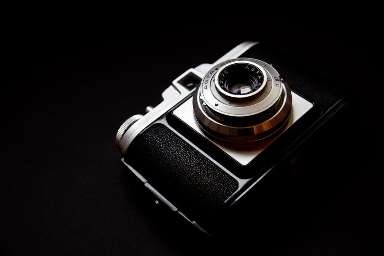 Capturing Moments: A Guide to Essential Photography Gear